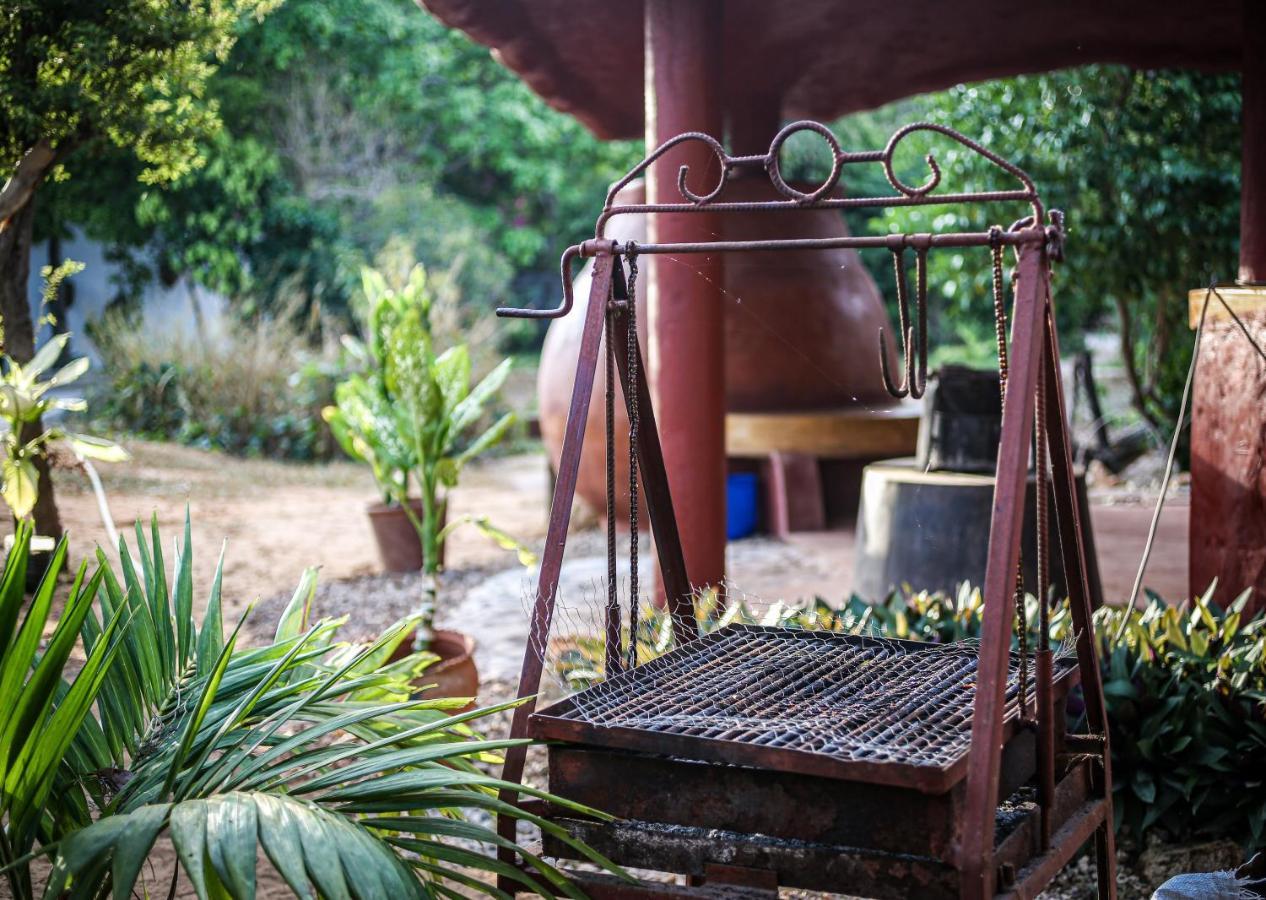 Watamu Beach Cottages B&B ภายนอก รูปภาพ
