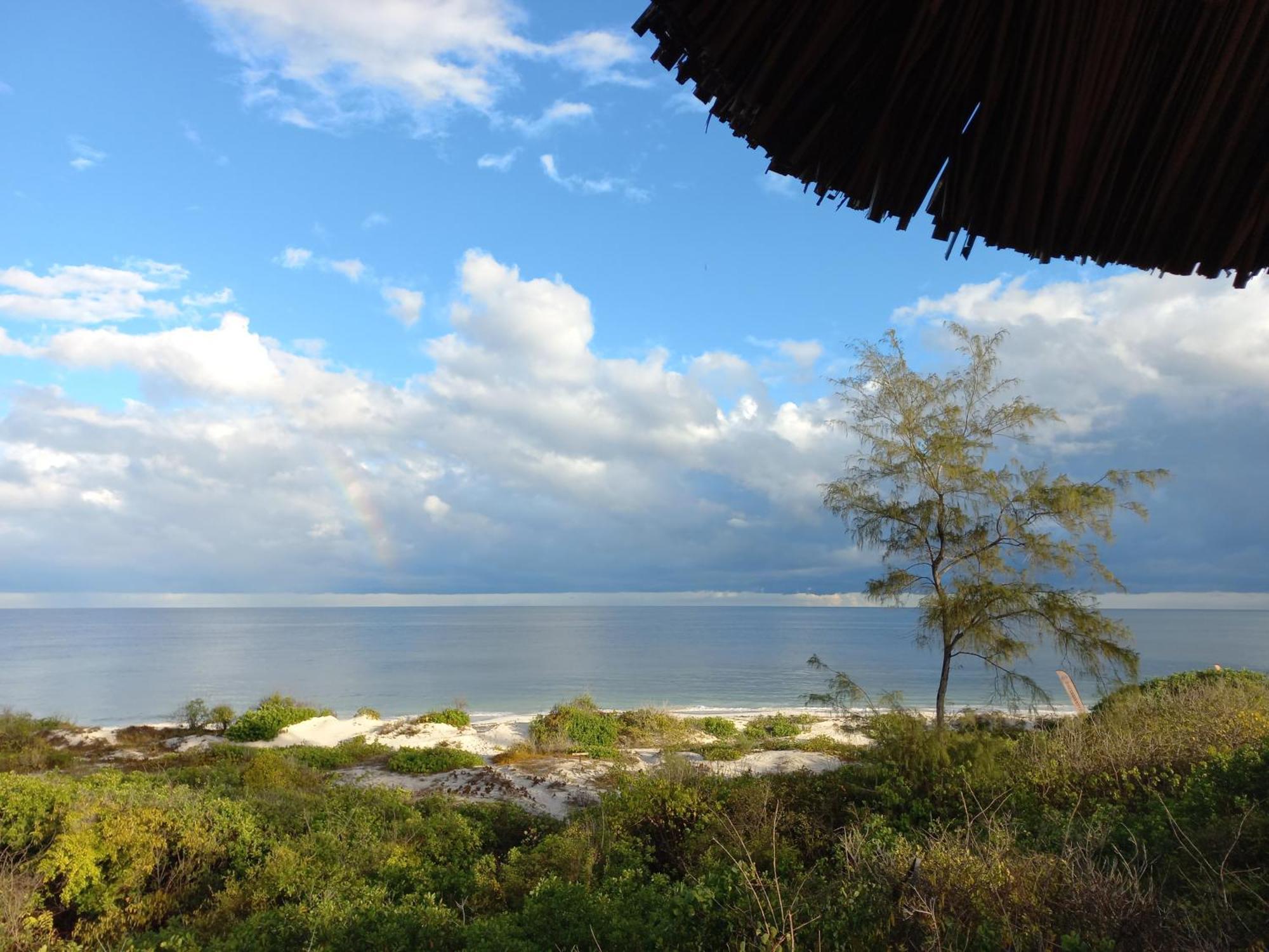 Watamu Beach Cottages B&B ภายนอก รูปภาพ
