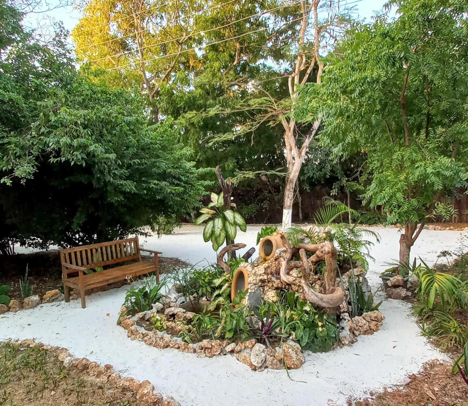 Watamu Beach Cottages B&B ภายนอก รูปภาพ