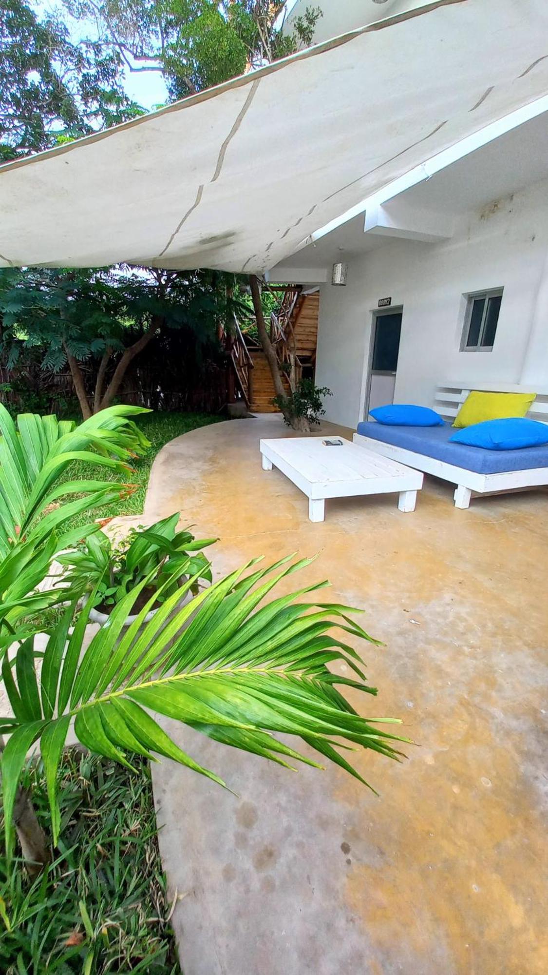 Watamu Beach Cottages B&B ภายนอก รูปภาพ